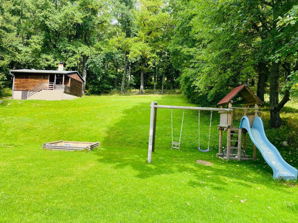 Chata Adam U Lipna Horní Planá Zewnętrze zdjęcie